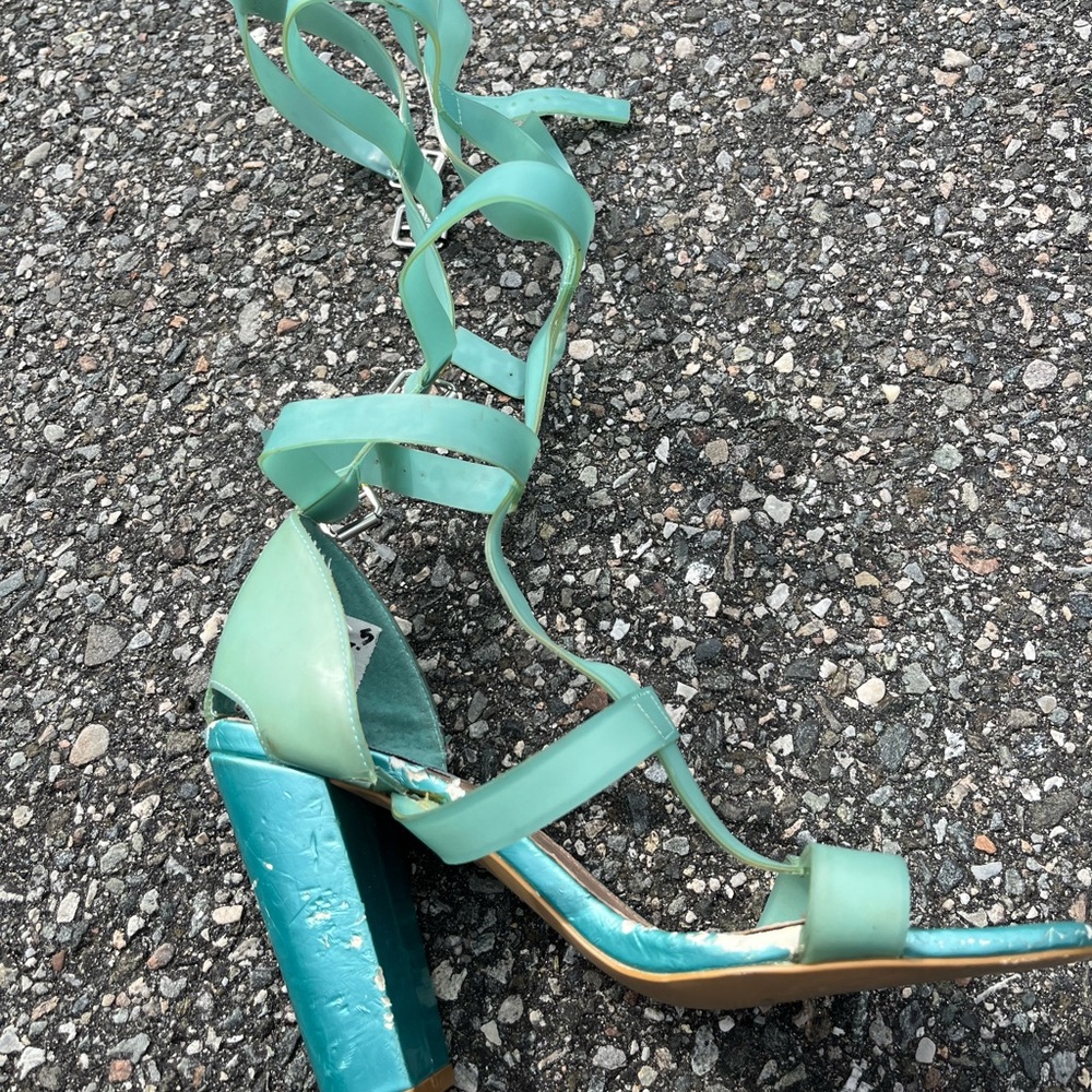 IGGY AZALEA ROMAN SANDAL , used, 7.5 Women's Strappy Heeled Sandals - Teal